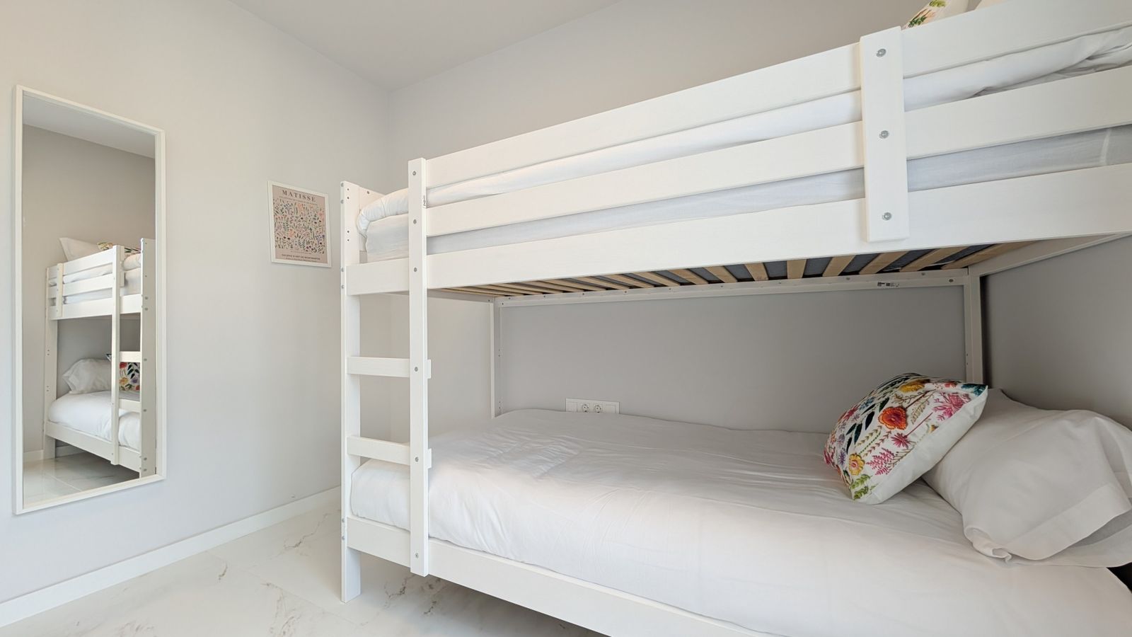photo of Apartments on Avinguda de Benissa, 3, 03502 Benidorm, Alicante, Spain