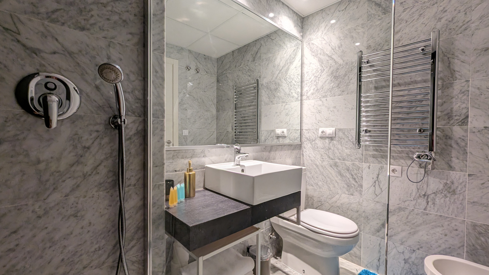 photo of Apartments on C. Alcalde Manuel Catalán Chana, 13A, 03503 Benidorm, Alicante, Spain