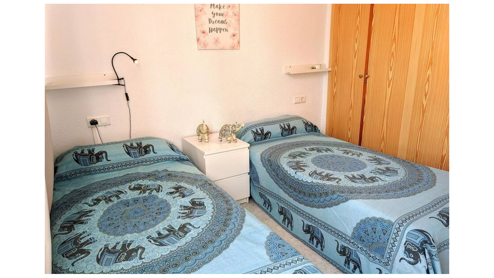 photo of Apartments on Av. Ametlla de Mar, 18, 03503 Benidorm, Alicante, Spain
