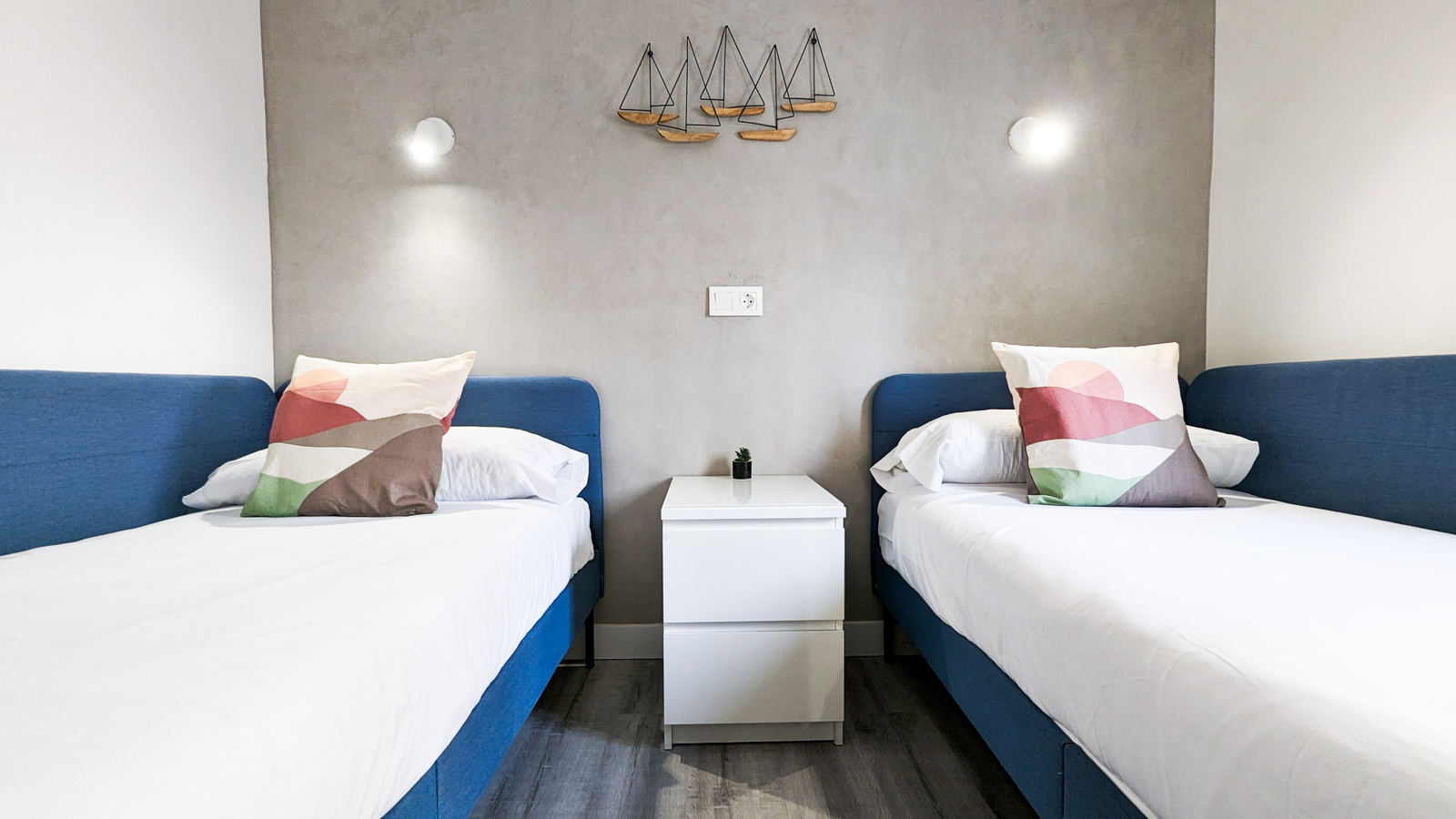 photo of Apartments on C. de Manila, 2, 03503 Benidorm, Alicante, Spain