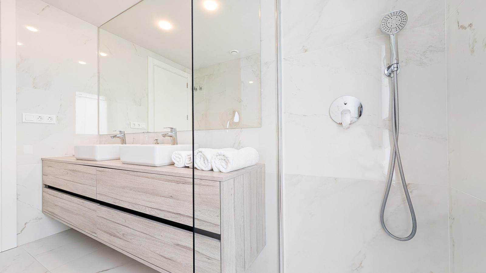 photo of Apartments on Avinguda de Benissa, 2, 03502 Benidorm, Alicante, Spain
