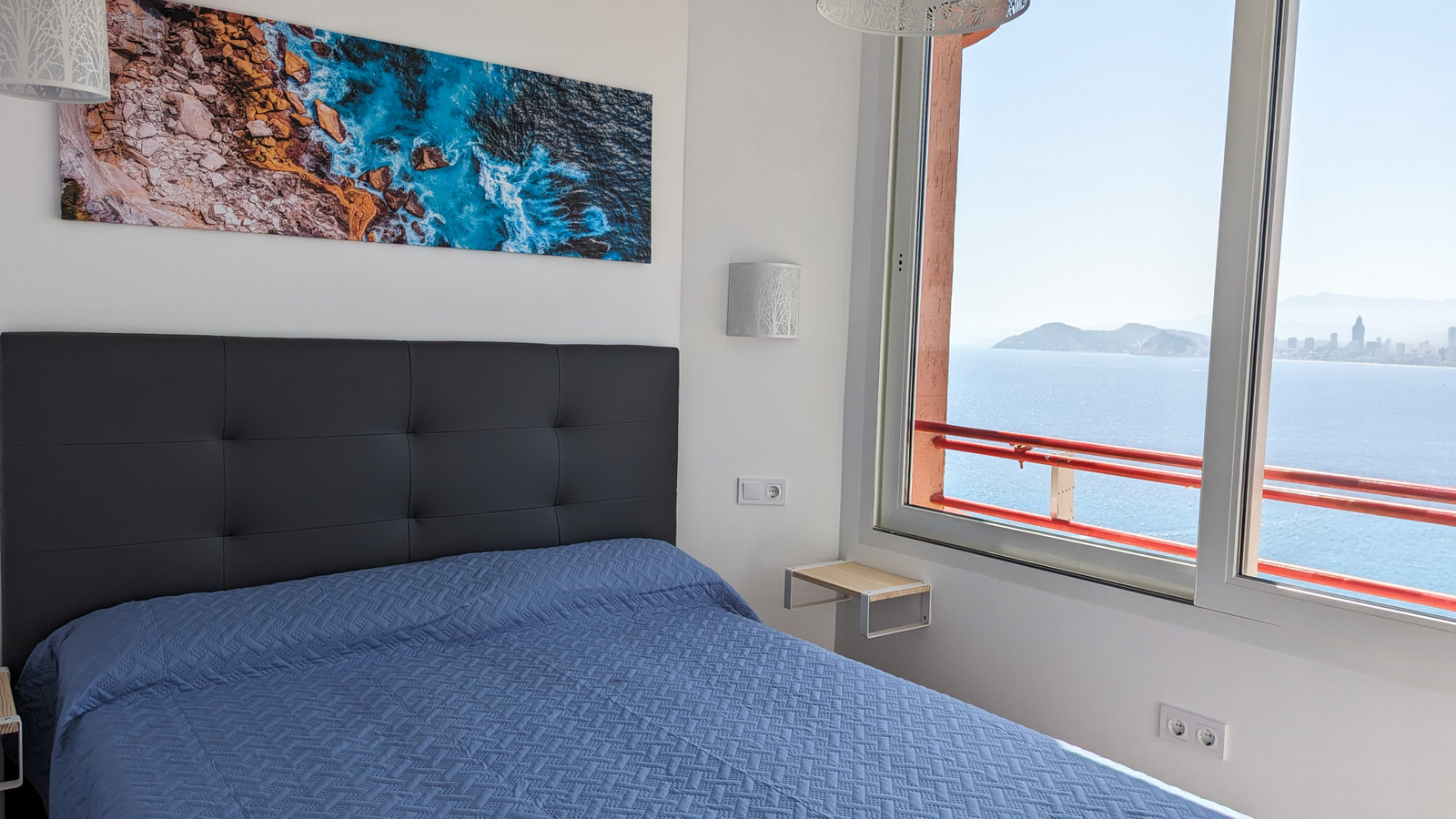 photo of Apartments on Playa de Levante, C. Alcalde Manuel Catalán Chana, 12, 03503 Benidorm, Alicante, Spain