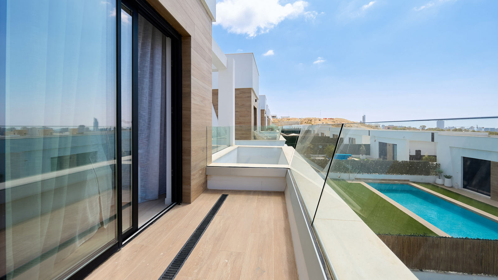 photo of Villa or house on Carrer d'Equador, 18, 03509 Finestrat, Alicante, Spain