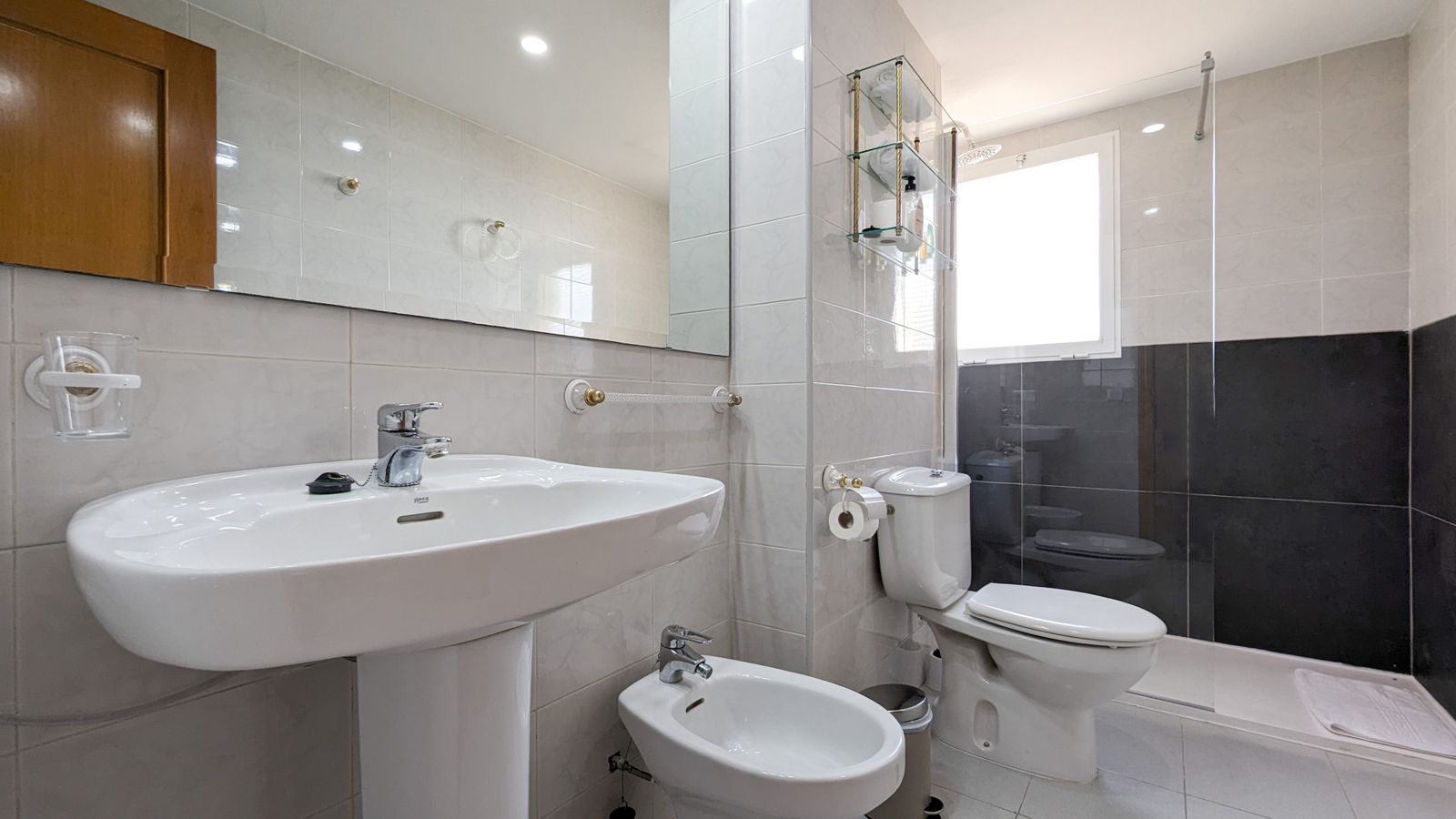 photo of Apartments on Av. de Xixo, 3, 03502 Benidorm, Alicante, Spain