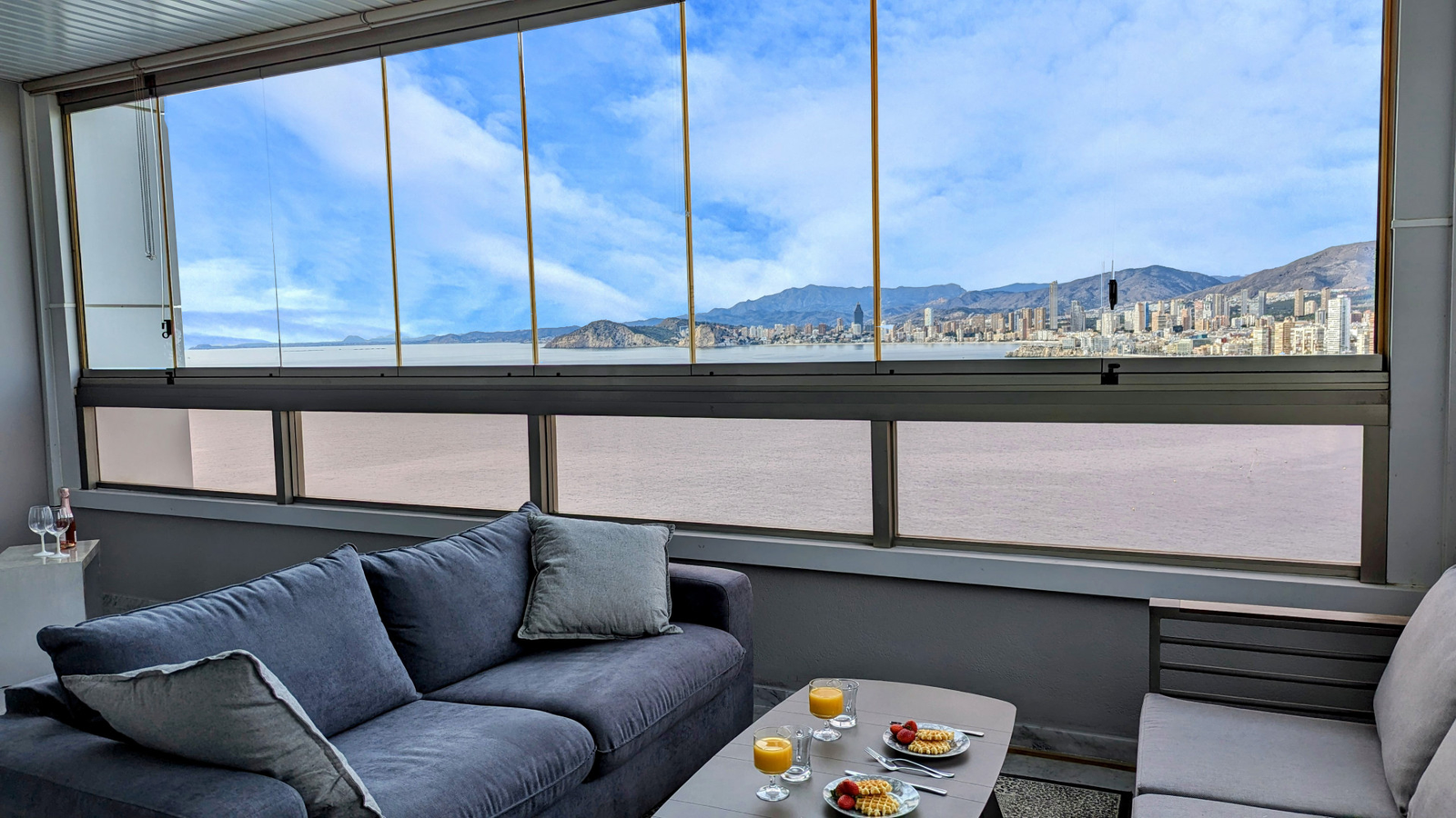 photo of Apartments on C. Alcalde Manuel Catalán Chana, 13A, 03503 Benidorm, Alicante, Spain