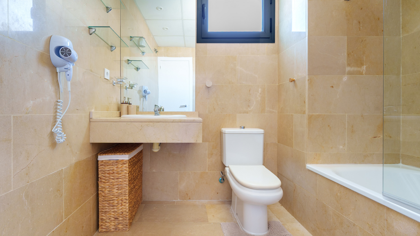photo of Villa or house on Carrer Marinada, 1, 03570 Benidorm, Alicante, Spain