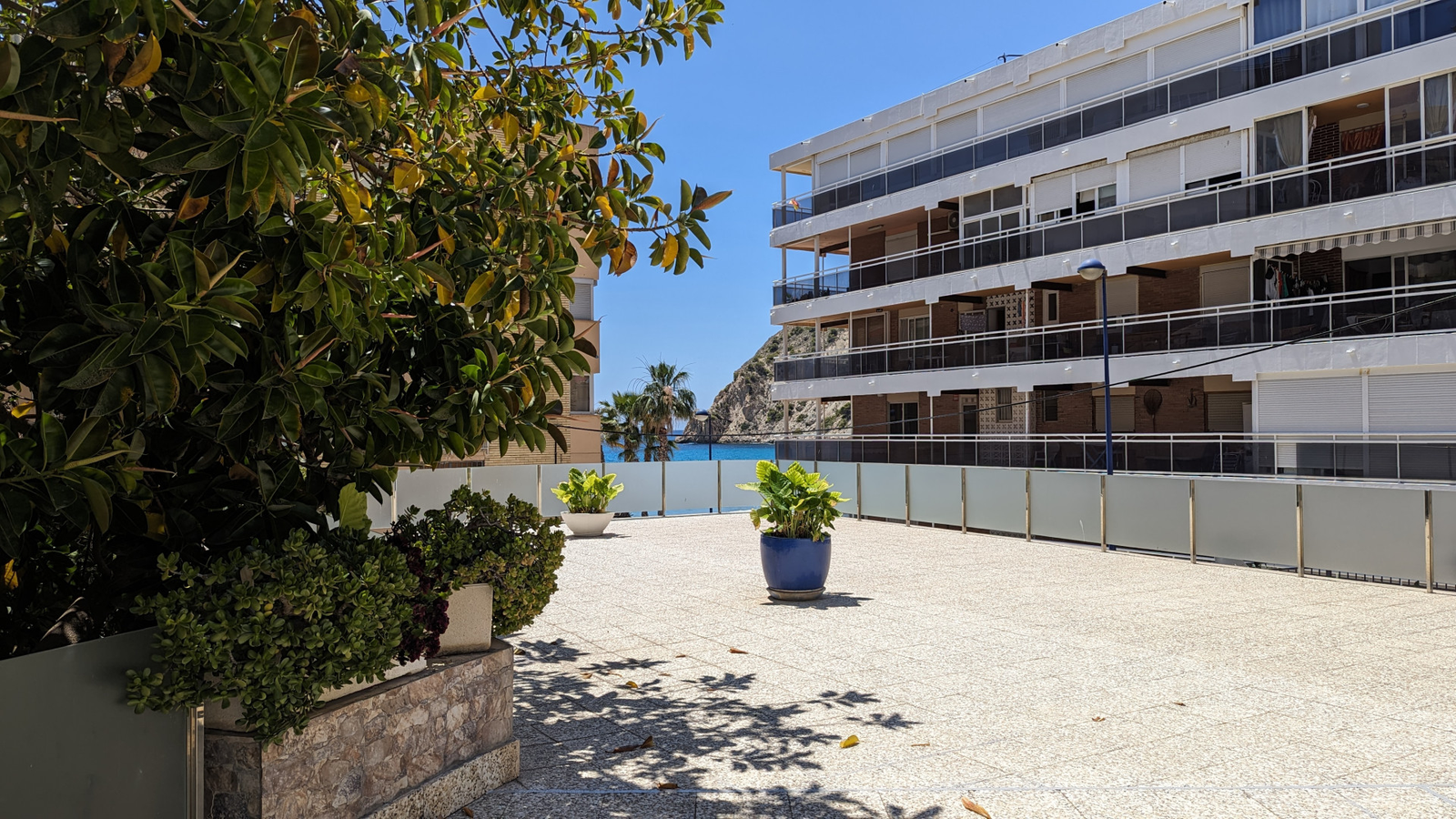 photo of Apartments on Pg. del Mar, 8, 03509 Benidorm, Alicante, Spain