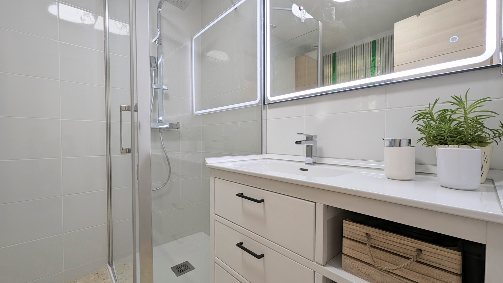 photo of Apartments on Av. Costablanca, 32, 03710 Calpe, Alicante, Spain