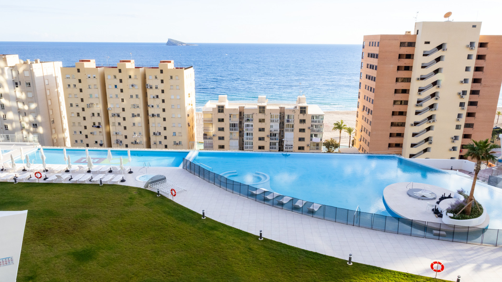photo of Apartments on Av. República Argentina, 19, 03502 Benidorm, Alicante, Spain