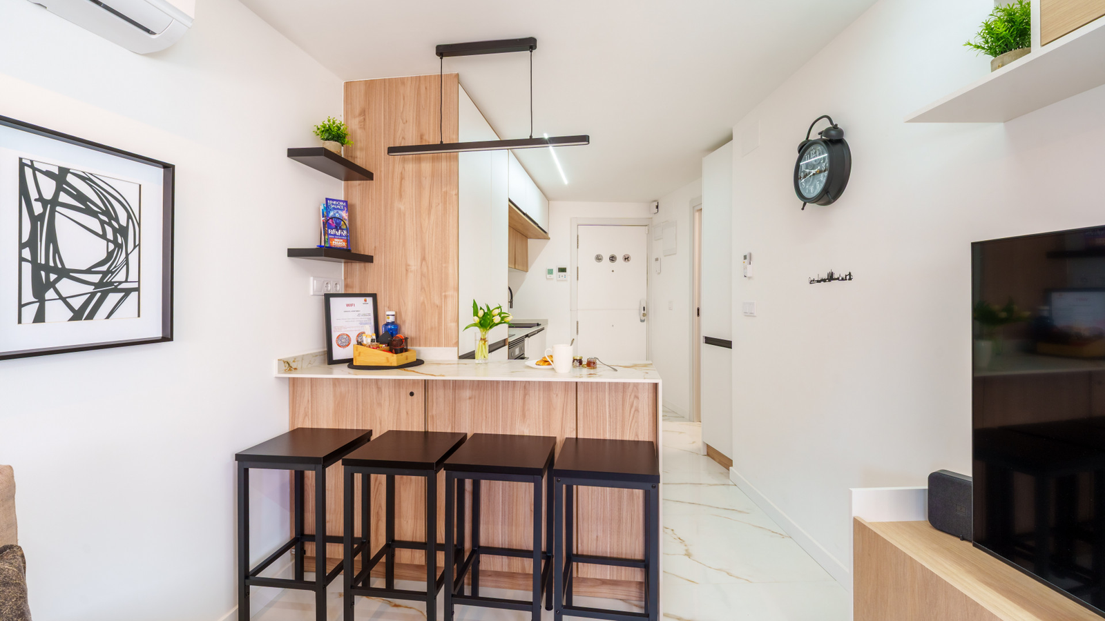 photo of Apartments on Calle de Bruselas, 9, 03503 Benidorm, Alicante, Spain