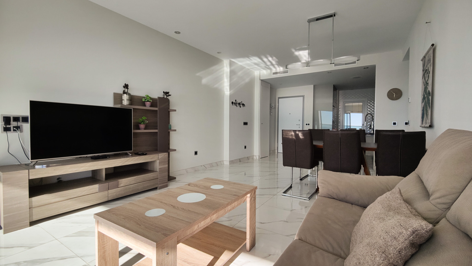 photo of Villa or house on Avenida la Villajoyosa, 12A, 03502 Benidorm, Alicante, Spain
