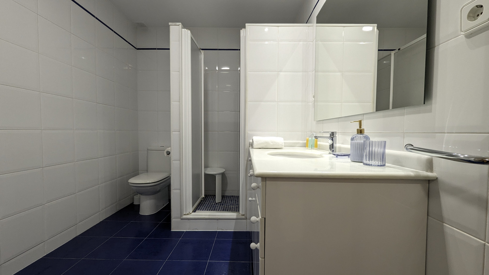 photo of Villa or house on C. Luarca, 18, 03502 Benidorm, Alicante, Spain